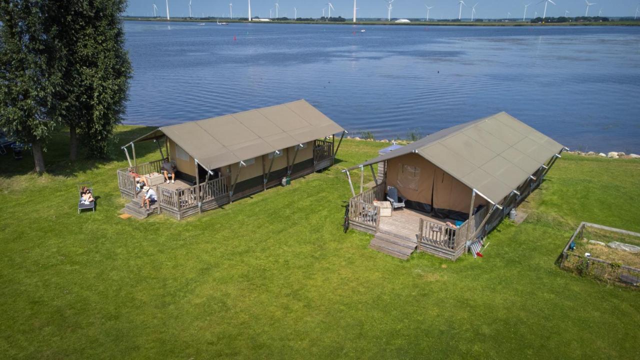 Jachthaven Nieuwboer Hotel Bunschoten Eksteriør billede